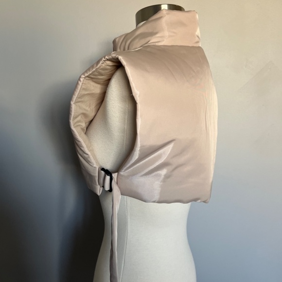 COS Padded Puffer Mock Neck Cropped Vest Insert Scarf Pink Layer underneath coat - Picture 4 of 9